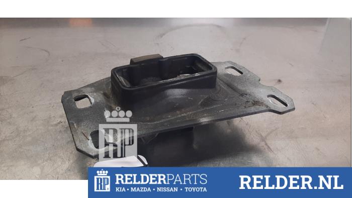 Used Engine mount Toyota ProAce 2.0 D-4D 122 16V Worker Price € 35,00 Margin scheme offered by Relder Parts B.V.