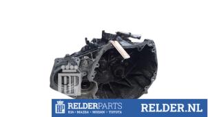 Getriebe van een Nissan Qashqai (J10) 2.0 16V 4x4 2007