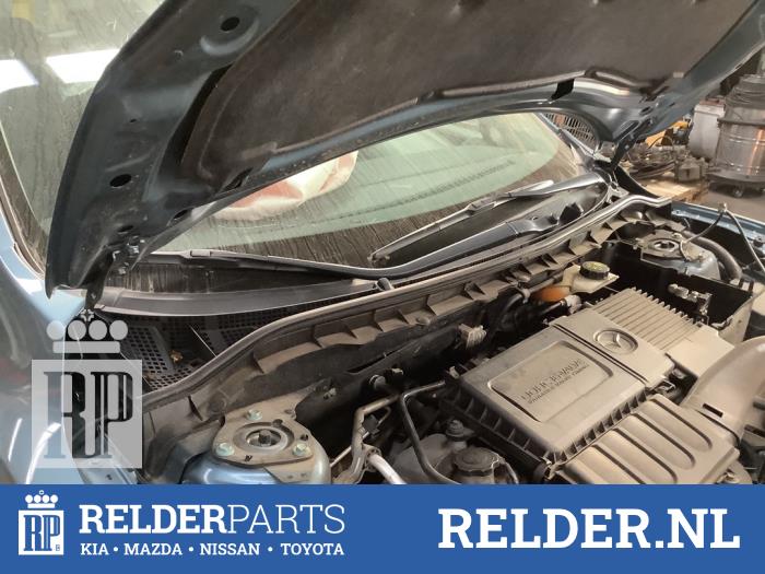 Używane Parawan Mazda 3 Sport (BL14/BLA4/BLB4) 1.6i MZR 16V Cena € 25,00 Procedura marży oferowane przez Relder Parts B.V.