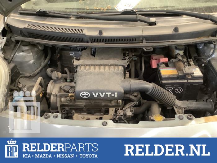 Getriebe Toyota Yaris II (P9), 2005 / 2014 1.3 16V VVT-i, Fließheck, Benzin, 1.298cc, 64kW (87pk), FWD, 2SZFE, 2005-08 / 2010-11, SCP90 (Gebraucht)