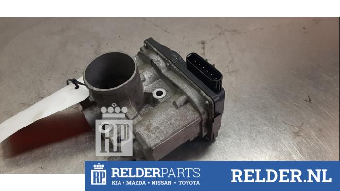 Używane Przepustnica Nissan Note (E12) 1.2 DIG-S 98 Cena € 75,00 Procedura marży oferowane przez Relder Parts B.V.