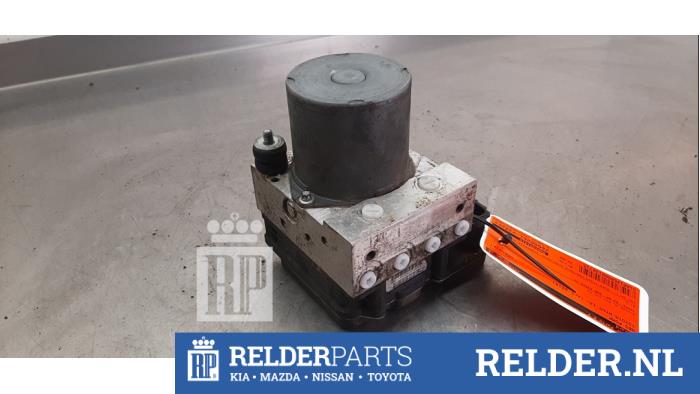 Used ABS Computer Toyota Aygo (B10) 1.0 12V VVT-i Price € 75,00 Margin scheme offered by Relder Parts B.V.