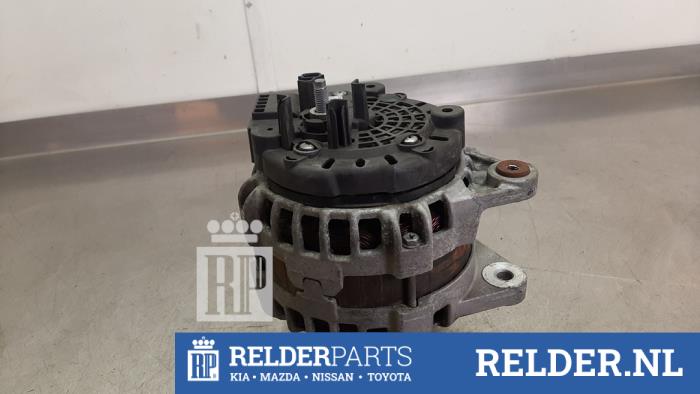Dynamo d'un Nissan Qashqai (J11) 1.3 DIG-T 140 16V 2018