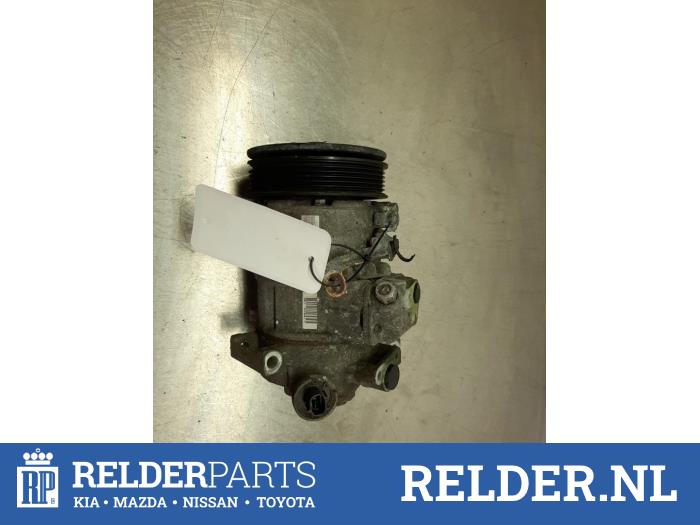 Usagé Compresseur de clim Toyota Avensis Wagon (T27) 1.8 16V VVT-i Prix € 125,00 Règlement à la marge proposé par Relder Parts B.V.