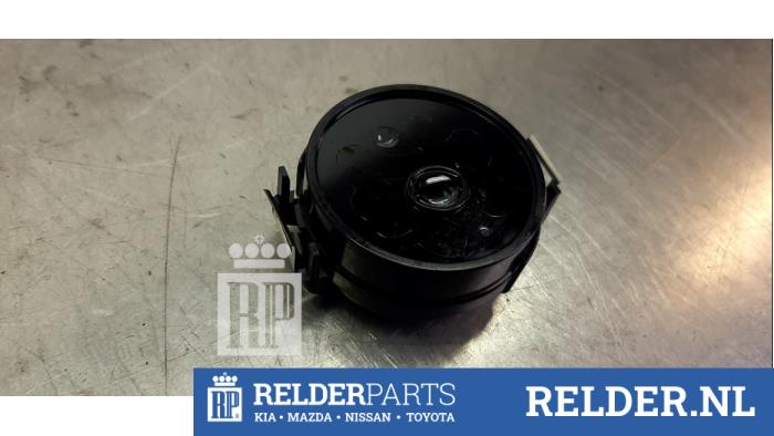 Begagnade Regnsensor Nissan Note (E12) 1.2 DIG-S 98 Pris € 25,00 Marginaltabell erbjuds av Relder Parts B.V.