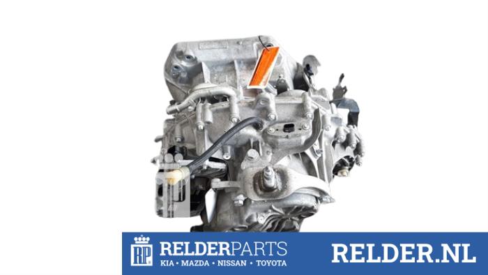 Getriebe van een Nissan Qashqai (J11) 1.3 DIG-T 160 16V 2018