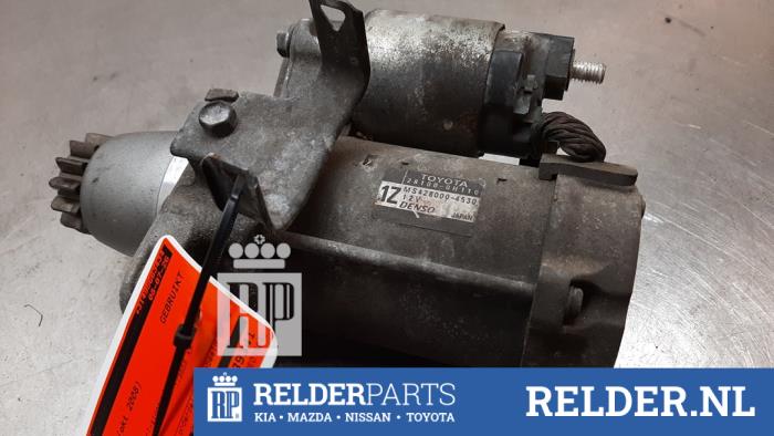 Used Starter Toyota Avensis Wagon (T25/B1E) 2.4 16V VVT-i D4 Price € 35,00 Margin scheme offered by Relder Parts B.V.