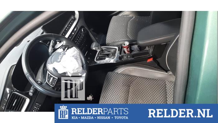 Used Engine management computer Kia Ceed Sportswagon (CDF) 1.6 GDI 16V PHEV Price € 250,00 Margin scheme offered by Relder Parts B.V.