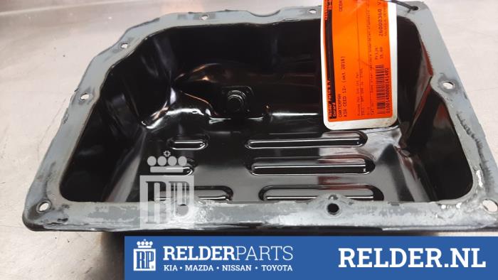 Gebrauchte Ölwanne Kia Cee'd Sportswagon (JDC5) 1.0i T-GDi 12V 120 Preis € 35,00 Margenregelung angeboten von Relder Parts B.V.