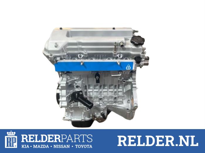 Engine from a Toyota Corolla Verso (R10/11) 1.8 16V VVT-i 2007