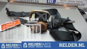 Używane Napinacz pasa bezpieczenstwa prawy Nissan Almera Tino Cena € 45,00 Procedura marży oferowane przez Relder Parts B.V.