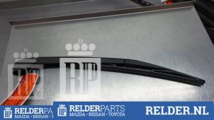 Used Rear wiper arm Mazda CX-7 2.2 MZR-CD 16V Price € 27,00 Margin scheme offered by Relder Parts B.V.