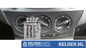 Używane Panel sterowania nagrzewnicy Mazda 5 (CWA9) 1.6 CITD 16V Cena € 68,00 Procedura marży oferowane przez Relder Parts B.V.