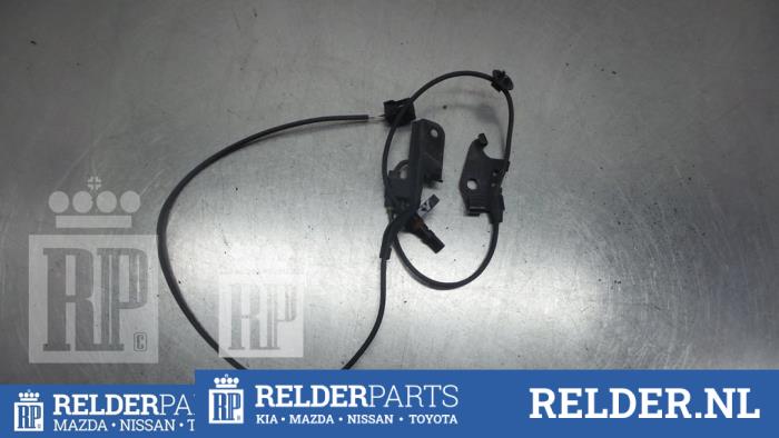 Begagnade ABS-sensor Toyota RAV4 (A3) 2.0 16V Valvematic 4x2 Pris € 36,00 Marginaltabell erbjuds av Relder Parts B.V.