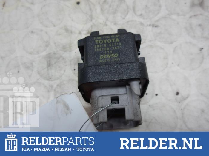 Begagnade Relä Toyota Corolla (E12) 1.4 D-4D 16V Pris € 25,00 Marginaltabell erbjuds av Relder Parts B.V.