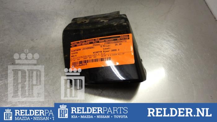 Używane Blacha (rózne) Toyota RAV4 (A3) 2.2 D-CAT 16V 4x4 Cena € 32,00 Procedura marży oferowane przez Relder Parts B.V.