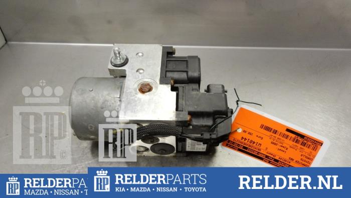 Gebrauchte ABS Steuergerät Toyota Corolla (E12) 1.4 D-4D 16V Preis € 36,00 Margenregelung angeboten von Relder Parts B.V.