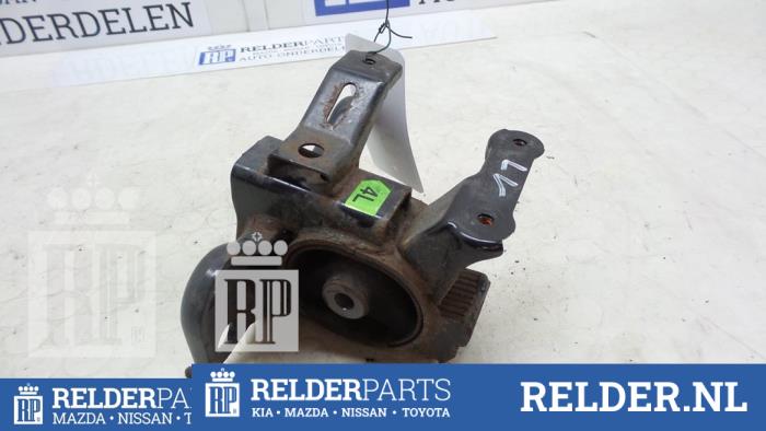 Used Engine mount Toyota Auris (E15) 1.6 Dual VVT-i 16V Price € 27,00 Margin scheme offered by Relder Parts B.V.