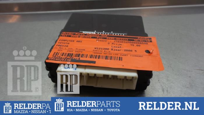 Used ABS Computer Toyota Previa (R3) 2.4i 16V VVT-i Price € 68,00 Margin scheme offered by Relder Parts B.V.