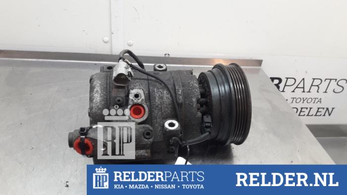 Usagé Pompe clim Toyota RAV4 (A2) 2.0 D-4D 16V 4x4 Prix € 135,00 Règlement à la marge proposé par Relder Parts B.V.