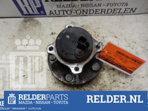 Usados Buje de rueda detrás Mazda 5 (CR19) 1.8i 16V Precio € 40,00 Norma de margen ofrecido por Relder Parts B.V.