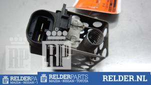 Used Cooling fan resistor Nissan Micra (K12) 1.2 16V Price € 23,00 Margin scheme offered by Relder Parts B.V.