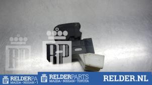 Used Electric window switch Nissan Pixo (D31S) 1.0 12V Price € 15,00 Margin scheme offered by Relder Parts B.V.
