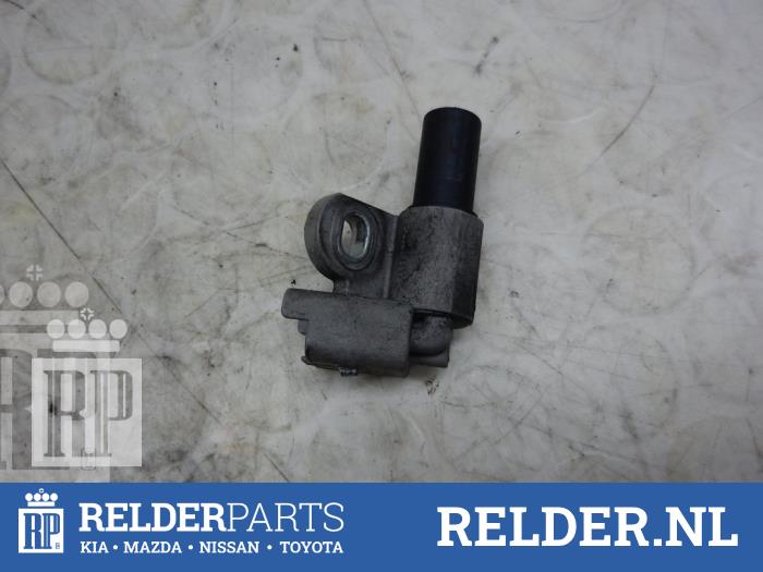 Begagnade Kamaxelsensor Mazda 3 Sport (BK) 1.6 CiTD 16V Pris € 36,00 Marginaltabell erbjuds av Relder Parts B.V.