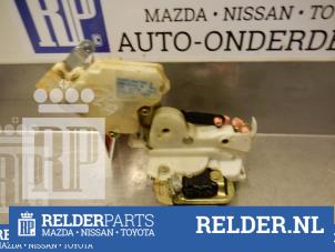 Używane Mechanizm blokady drzwi lewych tylnych wersja 4-drzwiowa Nissan Almera (N16) 1.8 16V Cena € 36,00 Procedura marży oferowane przez Relder Parts B.V.
