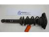 Nissan Almera Tino (V10M) 2.0 16V CVT Stoßdämpferstrebe links hinten