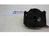 Nissan Almera Tino (V10M) 2.0 16V CVT Bremszange rechts vorne