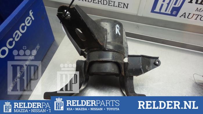 Used Engine mount Toyota Auris (E15) 1.6 Dual VVT-i 16V Price € 27,00 Margin scheme offered by Relder Parts B.V.