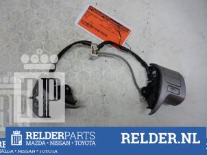 Used Steering wheel mounted radio control Toyota Auris (E15) 1.6 Dual VVT-i 16V Price € 32,00 Margin scheme offered by Relder Parts B.V.
