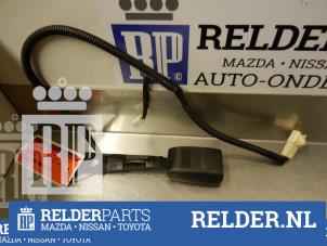 Used Front seatbelt buckle, right Toyota Avensis (T25/B1B) 2.0 16V D-4D 115 Price € 25,00 Margin scheme offered by Relder Parts B.V.