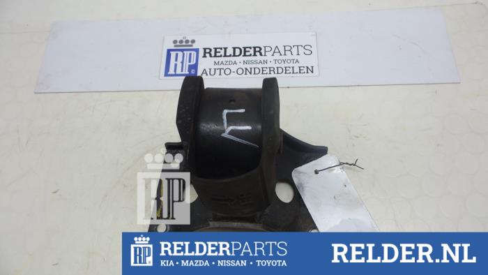 Used Engine mount Nissan Almera Tino (V10M) 1.8 16V Price € 27,00 Margin scheme offered by Relder Parts B.V.