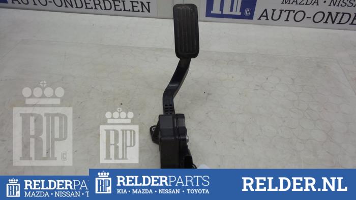 Begagnade Gaspedalsensor Toyota Yaris II (P9) 1.0 12V VVT-i Pris € 54,00 Marginaltabell erbjuds av Relder Parts B.V.