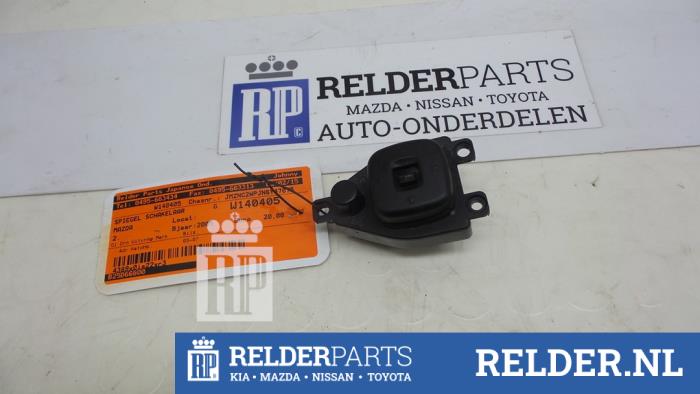 Usados Interruptor de retrovisor Mazda 2 (NB/NC/ND/NE) 1.4 16V Precio € 25,00 Norma de margen ofrecido por Relder Parts B.V.