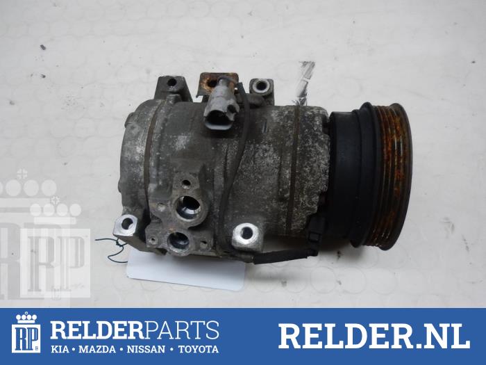 Usagé Pompe clim Toyota Previa (R3) 2.0 D-4D 16V Prix € 90,00 Règlement à la marge proposé par Relder Parts B.V.