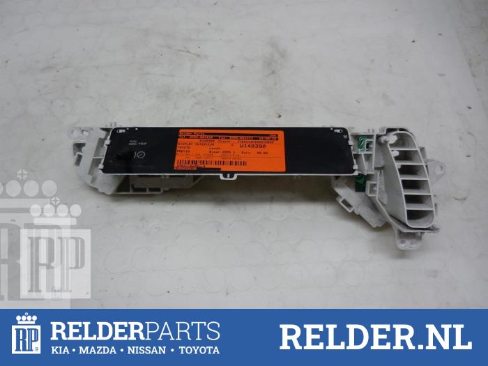 Begagnade Innerdisplay Toyota Previa (R3) 2.0 D-4D 16V Pris € 68,00 Marginaltabell erbjuds av Relder Parts B.V.