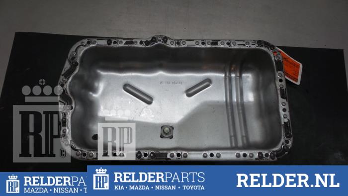 Usagé Couvercle carter Nissan Interstar (X70) 2.5 dCi 16V Euro III Prix € 45,00 Règlement à la marge proposé par Relder Parts B.V.