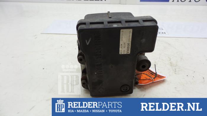 Usagé Pompe ABS Mazda 6 Sport (GG14) 1.8i 16V Prix € 45,00 Règlement à la marge proposé par Relder Parts B.V.