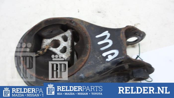Used Engine mount Mazda 3 Sport (BK) 1.6 CiTD 16V Price € 27,00 Margin scheme offered by Relder Parts B.V.