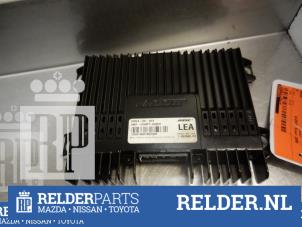 Usados Amplificador de radio Mazda 6 Sportbreak (GY19/89) 2.0 CiDT HP 16V Precio € 81,00 Norma de margen ofrecido por Relder Parts B.V.