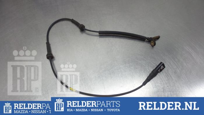 Begagnade ABS-sensor Mazda 2 (NB/NC/ND/NE) 1.4 16V Pris € 27,00 Marginaltabell erbjuds av Relder Parts B.V.