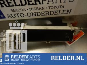Usagé Affichage intérieur Toyota Previa (R3) 2.0 D-4D 16V Prix € 68,00 Règlement à la marge proposé par Relder Parts B.V.