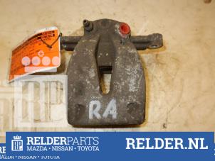 Gebrauchte Bremszange rechts hinten Toyota Avensis (T25/B1D) 2.0 16V D-4D Preis € 25,00 Margenregelung angeboten von Relder Parts B.V.