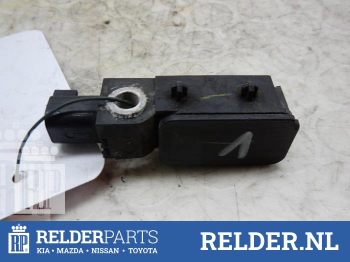 Gebrauchte Airbag Sensor Mazda 6 Sport (GG14) 2.0i 16V Preis € 23,00 Margenregelung angeboten von Relder Parts B.V.