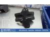 Engine mount from a Nissan King Cab/Pickup 4x4 (D22) 2.5 dCi 16V 2005