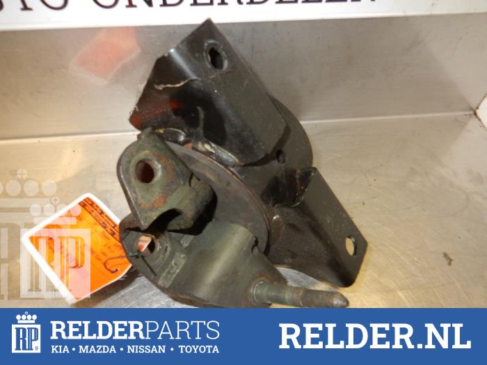 Used Engine mount Nissan Primera (P12) 1.8 16V Price € 27,00 Margin scheme offered by Relder Parts B.V.