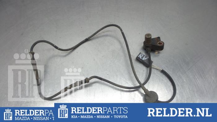 Używane Czujnik ABS Mazda Premacy 1.8 16V Exclusive HP Cena € 27,00 Procedura marży oferowane przez Relder Parts B.V.